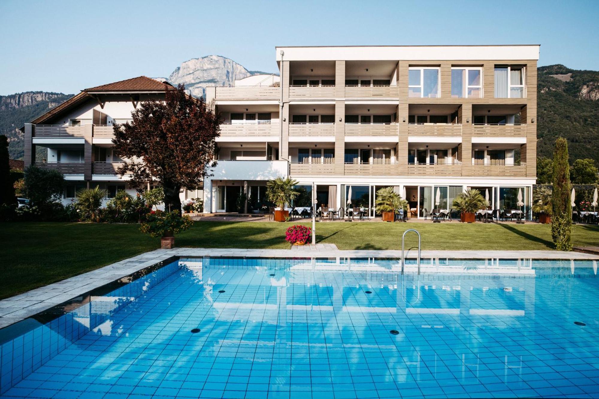 Hotel Gantkofel Andriano Esterno foto